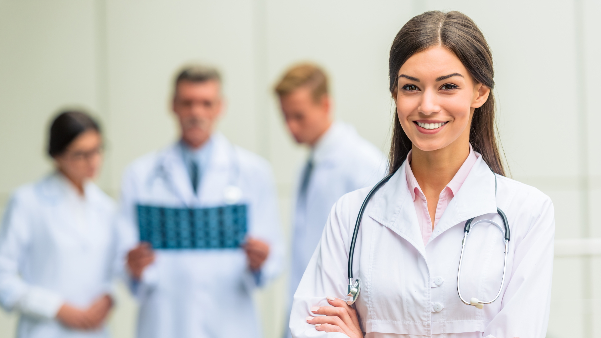 Помощник врача. Медицинские стажировки. Medical career. Коллектив медиков. Уверенная медсестра.