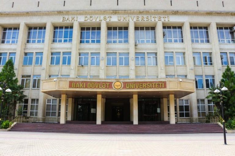 “BDU Doktoranturası 2023-2024: Təhsil Prospekti və Tez-tez Verilən Suallar”