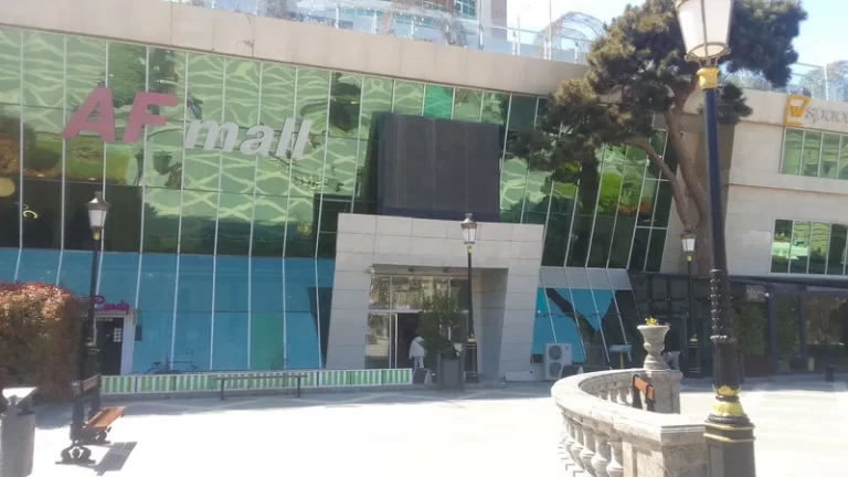 AFF Mall : Azərbaycanın Ən Müasir Alış-Veriş və Əyləncə Məkanı