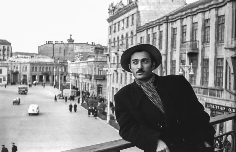 “Oqtay Zülfüqarov: Azərbaycan Uşaq Musiqisinin Parlaq Ulduzu”