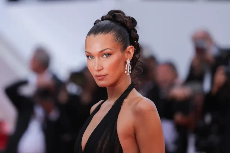Bella Hadid : Həyatı , Fəaliyyəti