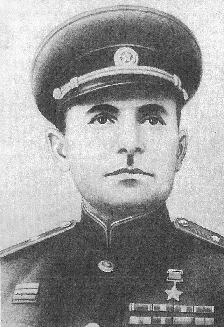 Həzi Aslanov: Həyatı, Döyüşləri, Ölümü