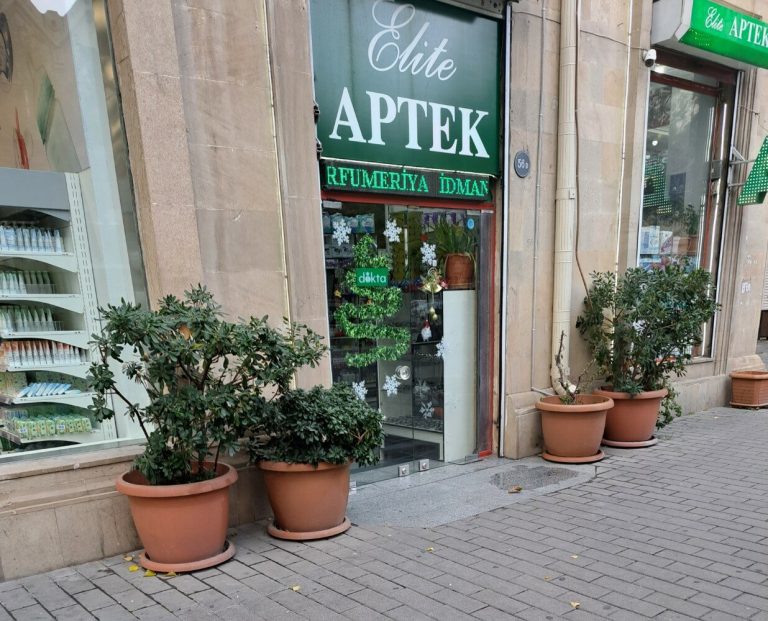 Elit Aptek: Aptek Sektorunda Keyfiyyətli Xidmətin Ünvanı