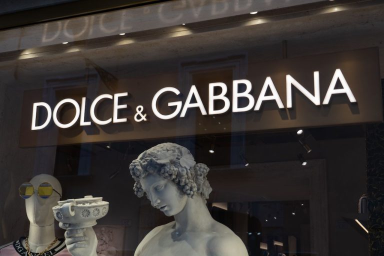 Dolce & Gabbana : Brendin Ən Çox Satılan Məhsulları