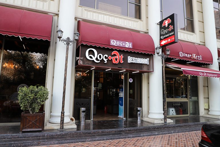 “Qoç Ət” – Azərbaycan Milli Mətbəxinin Müasir Tərzdə Təqdimatı