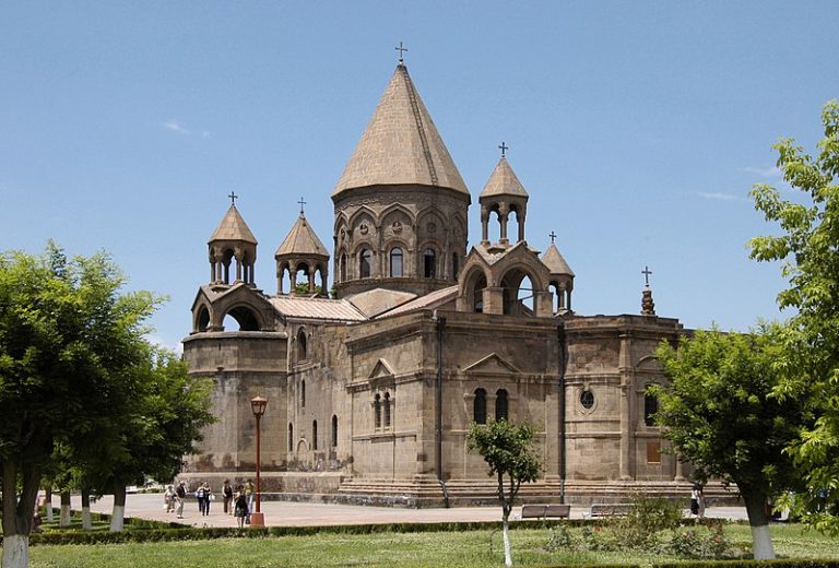 Eçmiədzin Kilsəsi: Yaranması, Dini Əhəmiyyəti, Bərpası