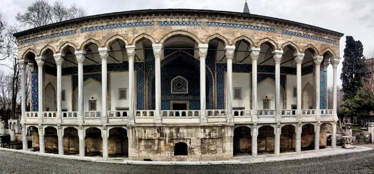 Eyvan Memarlıqda : Estetik rolu, Dizaynı