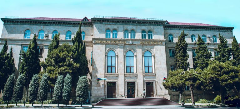 Azərbaycan Respublikası:Ədliyyə Nazirliyi, Struktur, Fəaliyyət İstiqamətləri, Xidmət