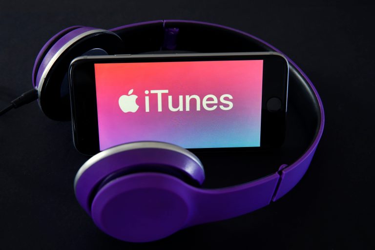 iTunes: Yükləmə Qaydaları, Qiymətlər