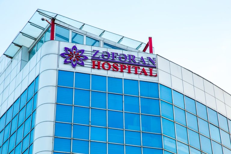 Zəfəran Hospital: Xidmətlər, Tibbi Personal