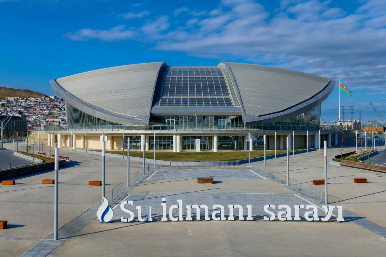 Su İdman Sarayı : Texniki İmkanlar, Xidmətlər