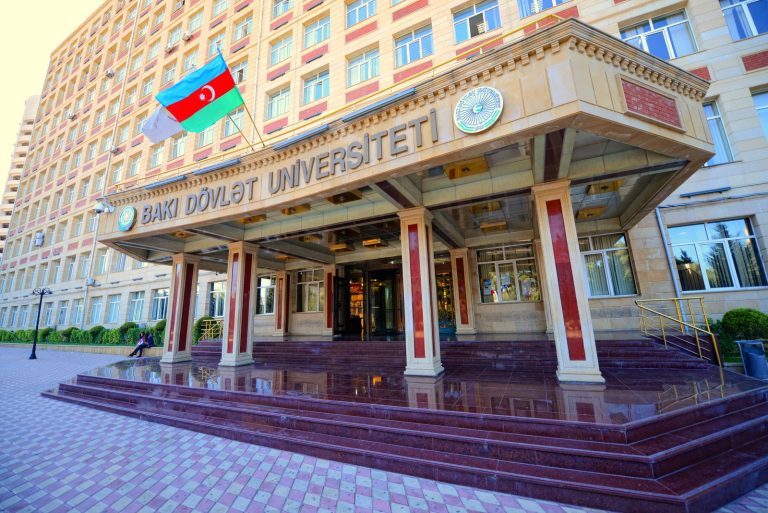 Bakı Dövlət Universitetinin Nəzdində İqtisadiyyat və Humanitar Kolleci: Qurulması, Qəbul Qaydaları