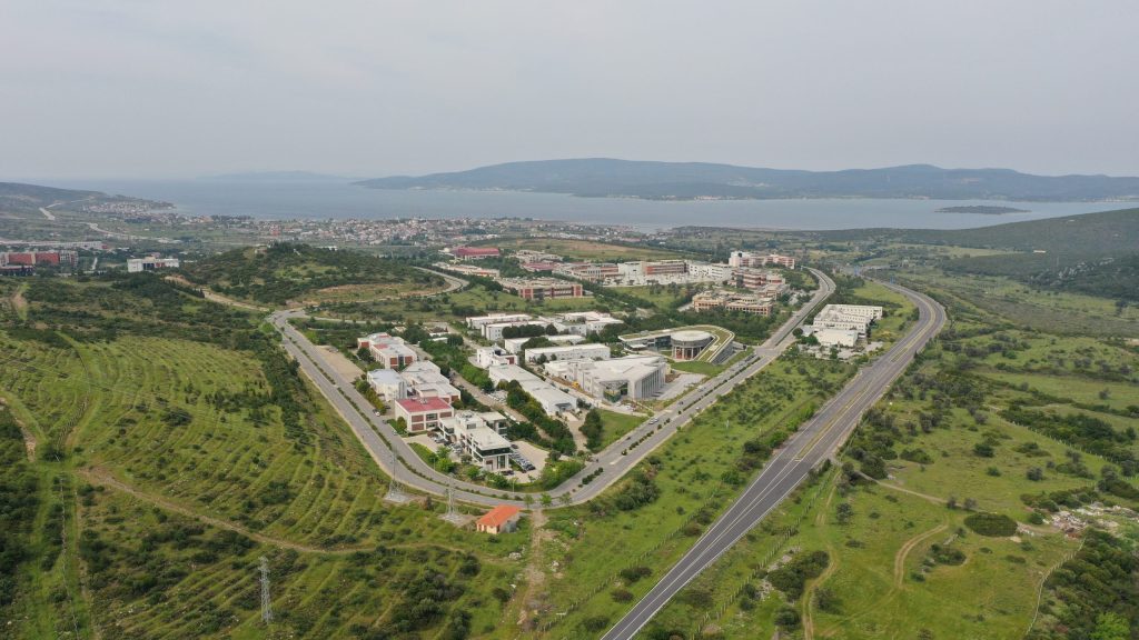 İzmir Yüksek Teknoloji Enstitüsü: Fakültələr, Təqaüd İmkanları-ƏN SON