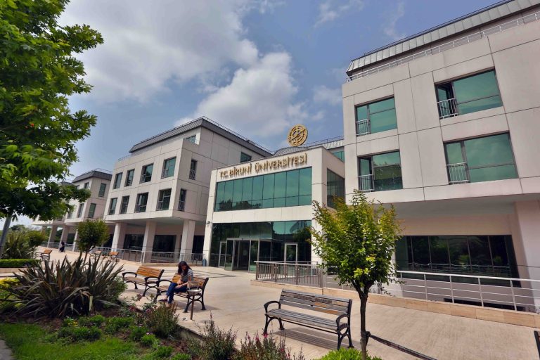 Biruni Universiteti: Qəbul Şərtləri, İxtisaslar