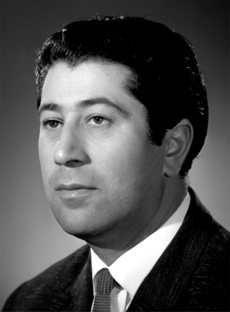 Əbülfət Əliyev: Həyatı, Yaradıcılığı