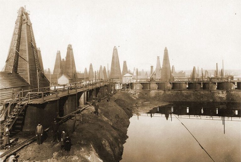 Bakıxanov Oil Fields: İnkişaf Mərhələləri, İnfrastrukturu