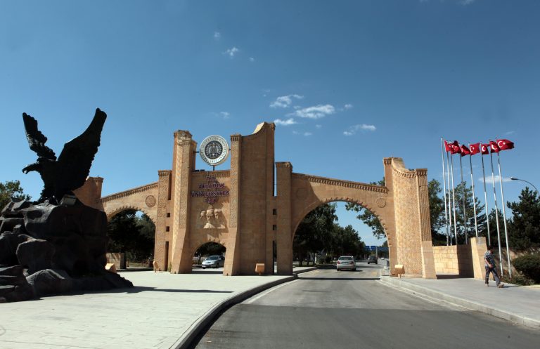 Atatürk Universiteti: Akademik Strukturu, Təhsil Sistemi-ƏN SON