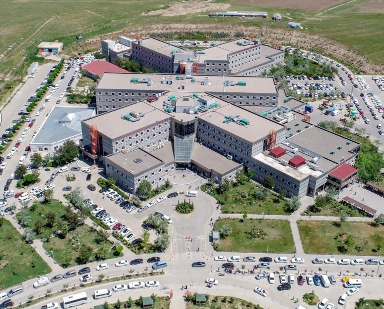 Van Yüzüncü Yıl Universiteti: Təhsil Sistemi, Qəbul Qaydaları-ƏN SON