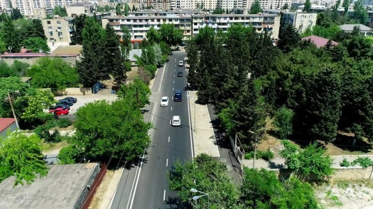 İzzət Həmidov Küçəsi: Yerləşməsi, Adlanması