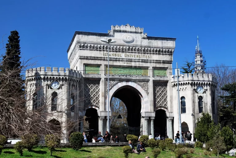 İstanbul Universiteti: Qəbul Qaydaları, Təhsil Haqları-ƏN SON