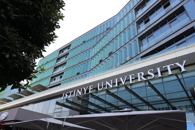 İstinye Universiteti : Fakültələr, İmkanlar – ƏN SON