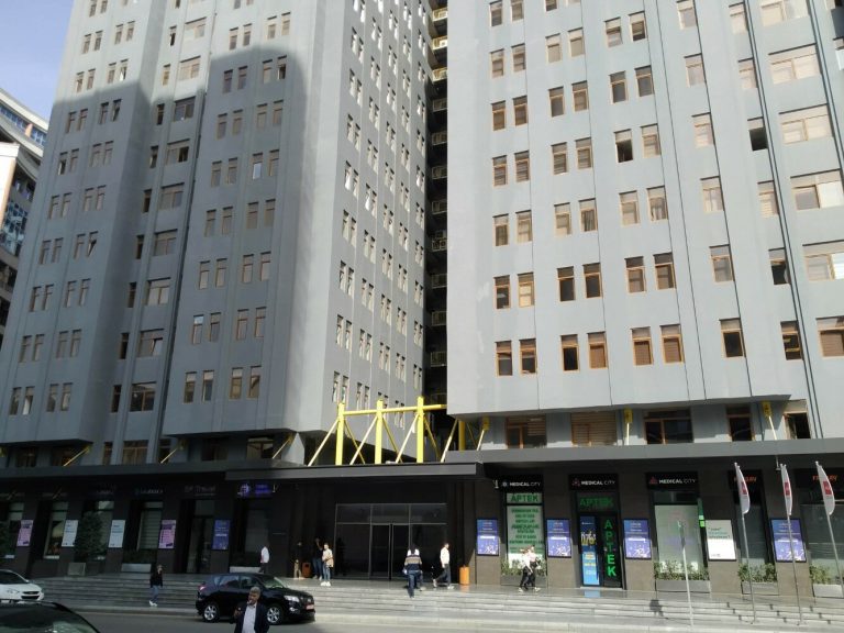 OSHAR Company: Xidmət Sahələri, Müştəri Yönümlülük