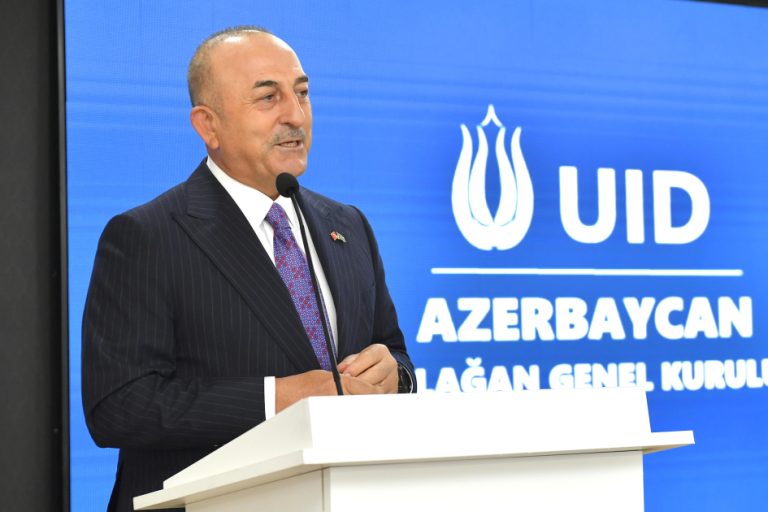 UİD Azərbaycan : Beynəlxalq Demokratlar Birliyi