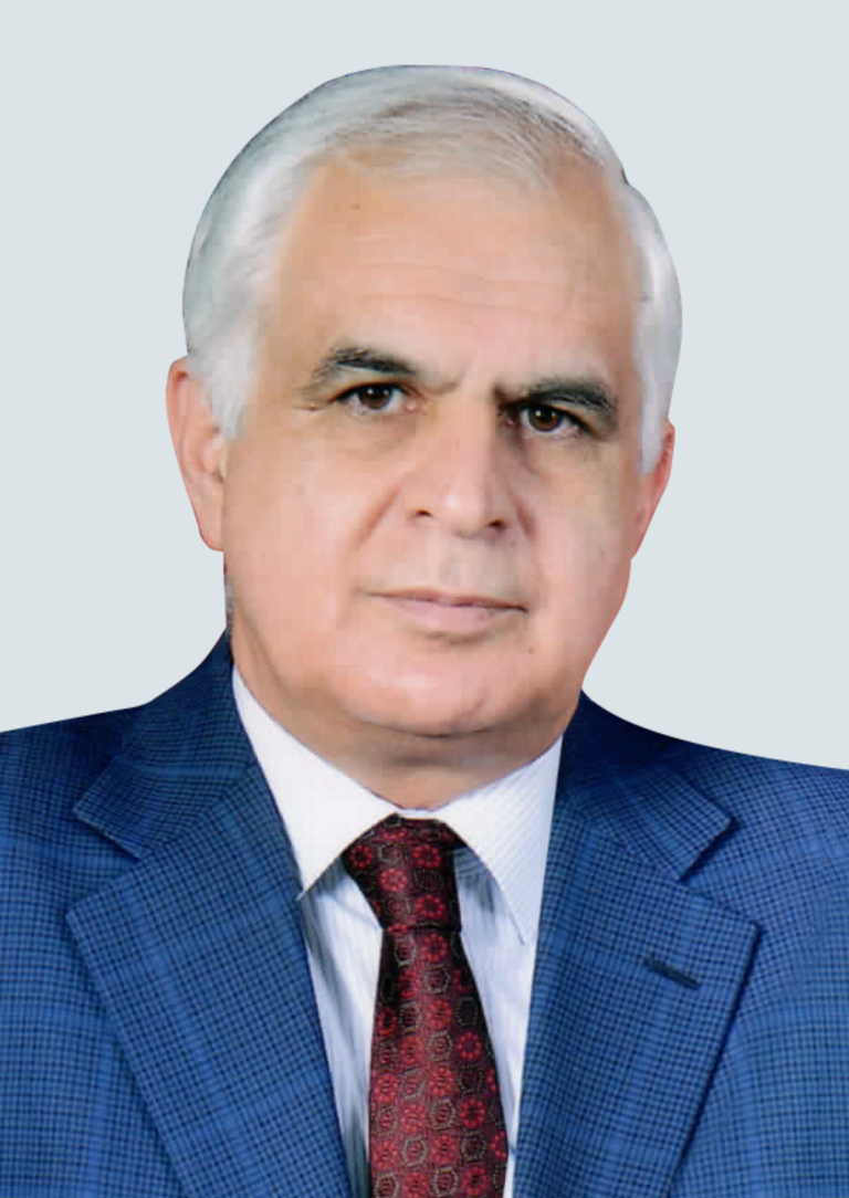 Əliniyaz Məmmədov : Uşaqlıq, Gənclik İlləri, Ali Təhsili, Peşəyə Addım