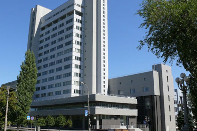 Volqoqrad Dövlət Texniki Universiteti: Fakültələr, İxtisaslar