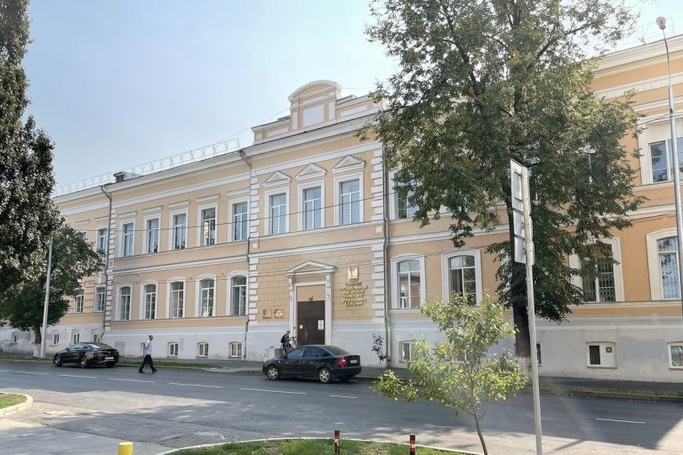 Perm Dövlət Tibb Akademiyası: Tədris Proqramları, İxtisaslar
