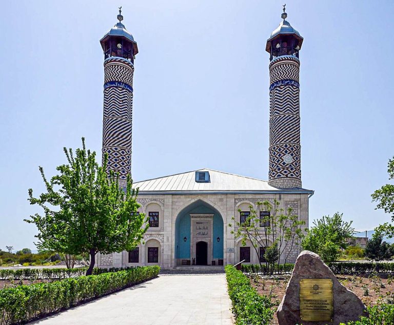 Cümə Məscidi: Memarlıq Xüsusiyyətləri, Yaranması