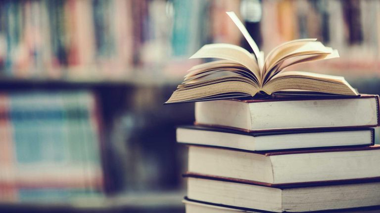 Feili Xəbər: Azərbaycan Dilində Quruluşu, Əsas Xüsusiyyətləri, Nümunələri
