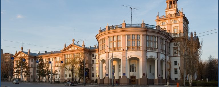 Rostov Dövlət Rabitə Universiteti: Tədris Proqramları, İxtisaslar