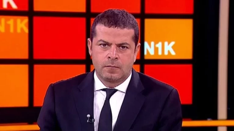 Cüneyt Özdemir: Həyatı, Təhsili