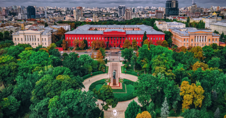 Taras Şevçenko adına Kiyev Milli Universiteti : Fakültələr, Qəbul prosesi