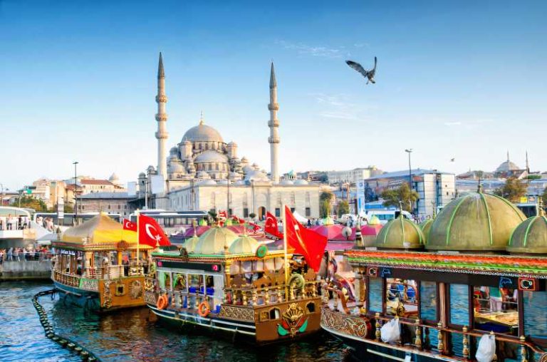 Türkiyədə İmtahansız Təhsil :Hansı Universitetlərə Müraciət Etmək Olar?