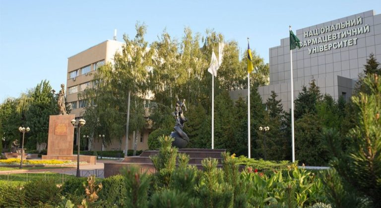 Milli Əczaçılıq Universiteti : Universitetin İnfrastrukturu,Tədrisi