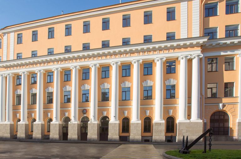 Sankt-Peterburq Dövlət Dəniz Texnologiyaları Universiteti: Fakültələr, İxtisaslar