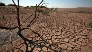 Quraqlıq Hava: Meteoroloji Mexanizmi,Dövranın Pozulması