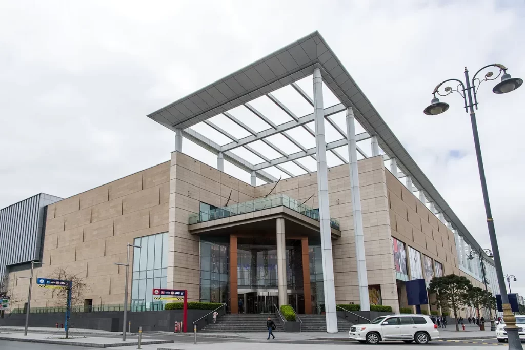 Gənclik Mall: Memarlıq Dizaynı, İnfrastruktur Yenilikləri