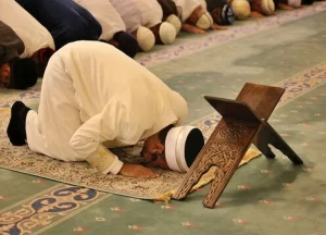 Xiftən Namazı: Peyğəmbərin Münasibəti, Qılınma Qaydası