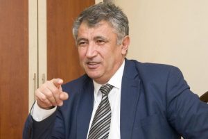 Qəşəm Nəcəfzadə : Həyatı,Təhsili, Yaradıcılığı