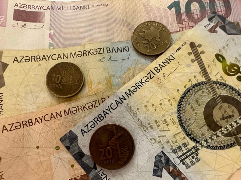Qəpik və Manat: Əskinaslar və Qəpik Sikkələrin Dizaynı, İqtisadiyyatda Rolu