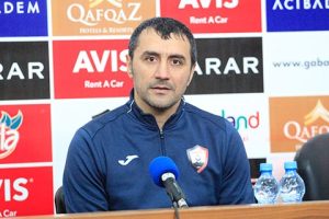 Xaqani Məmmədov: Futbola İlk Addımlar, Formalaşma