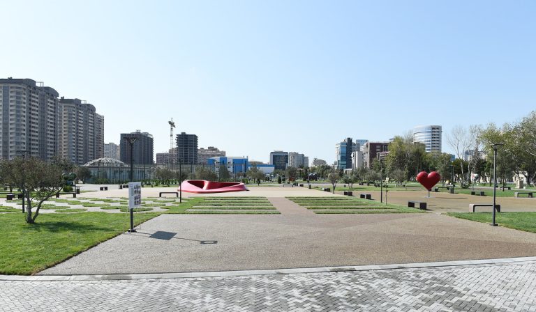 Xətai Rayonu : Coğrafi Mövqe, Ərazi Strukturu